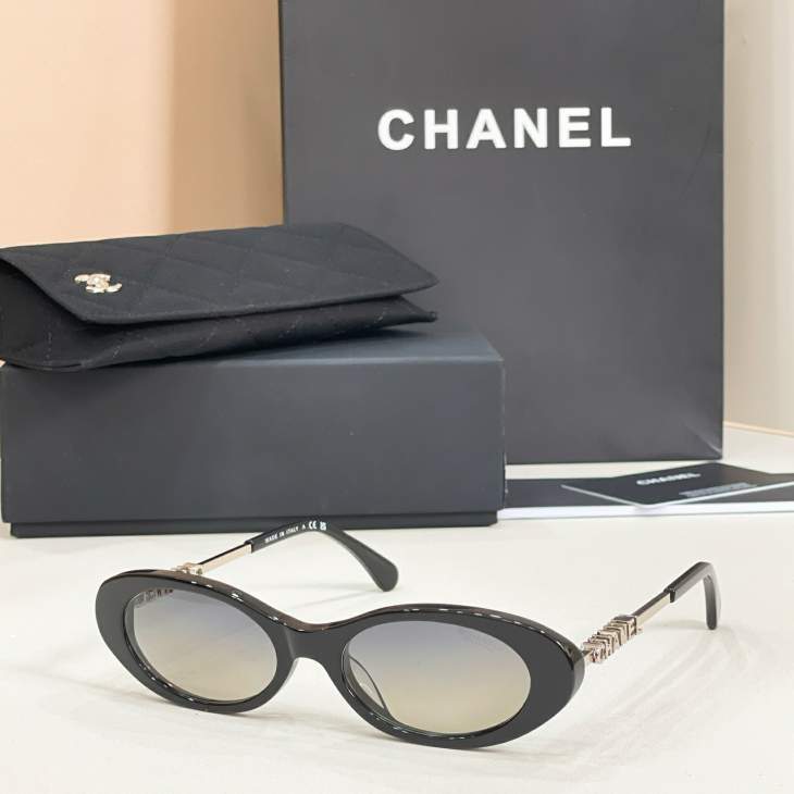 Picture of Chanel Sunglasses _SKUfw80275875fw